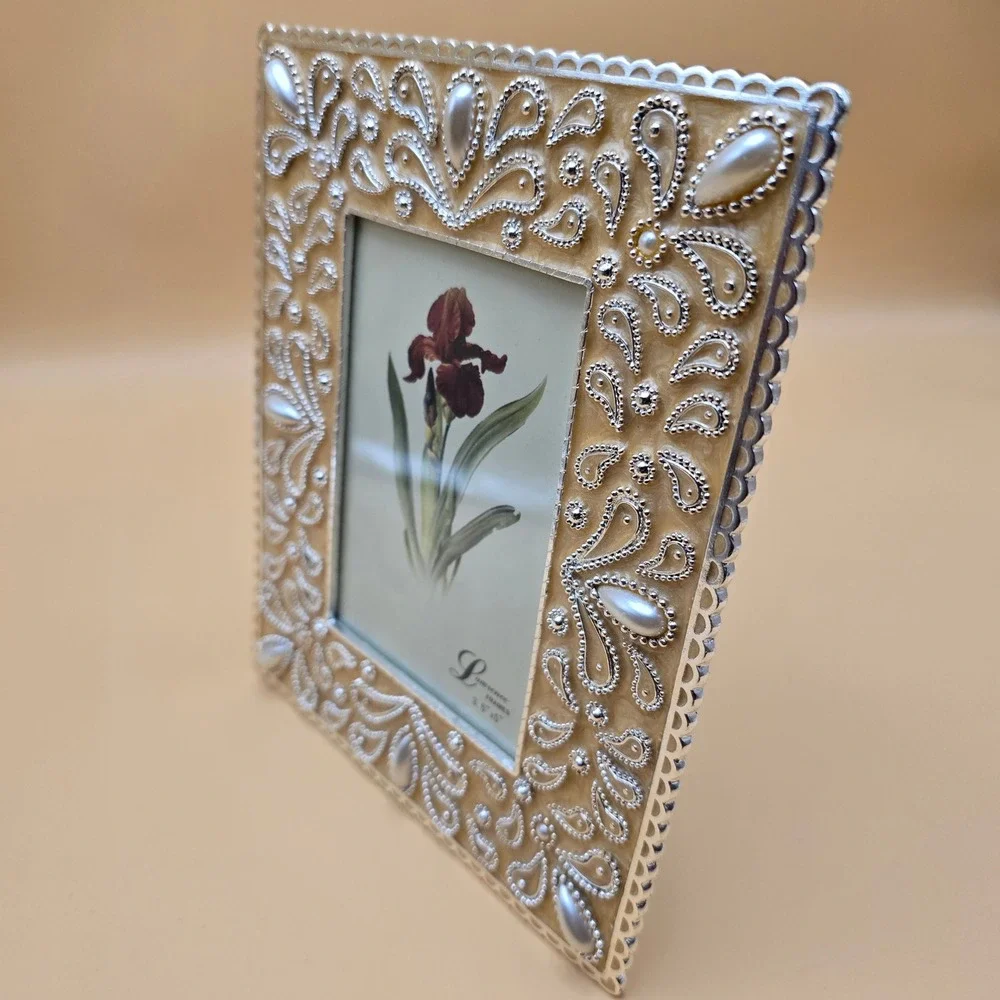 Lawrence Frames 3.5x5 Paisley Pearl Enamel Silver Tone Picture Frame Cream